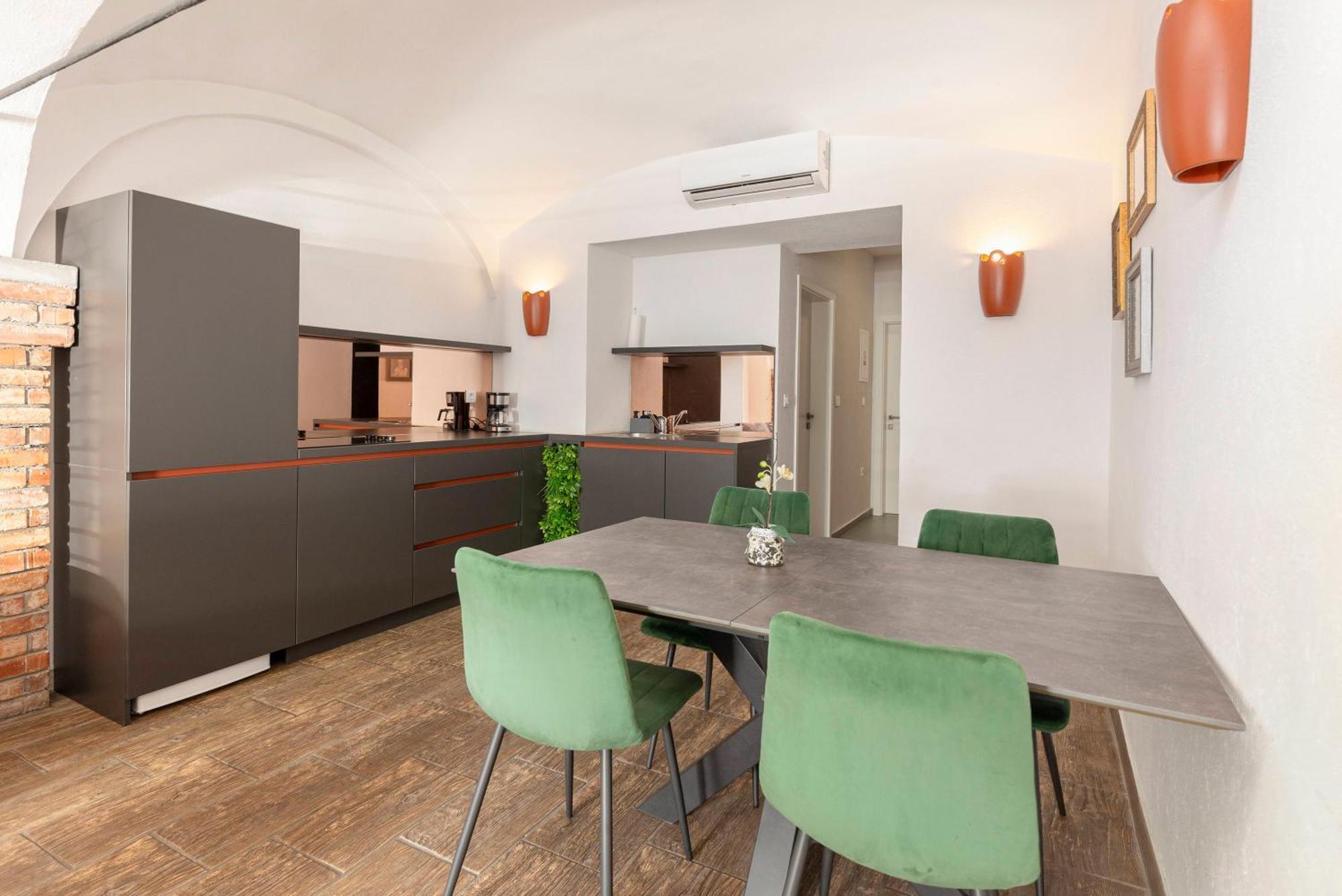 Aroma Apartments Ljubljana Dış mekan fotoğraf